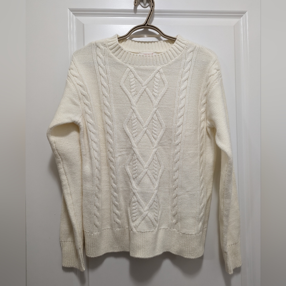JILLIAN HARRIS | light cream crew neck knit sweater, xs, extra small, EUC
